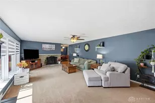 186 Meadow Ln, Springfield, OH 45505 - Photo 10