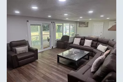 202 Anton Court, Centerville, OH 45458 - Photo 4