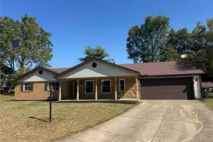 202 Anton Ct, Centerville, OH 45458 - Photo 1