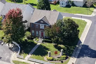 2639 Royal Gateway, Beavercreek, OH 45431 - Photo 2