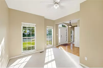 2639 Royal Gateway, Beavercreek, OH 45431 - Photo 16