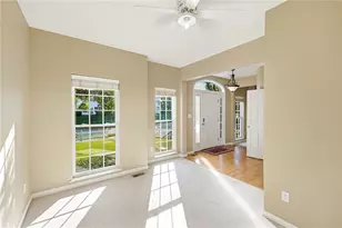 2639 Royal Gateway, Beavercreek, OH 45431 - Photo 16