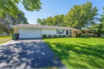 3078 Vineland Trail, Beavercreek, OH 45430 - Photo 2