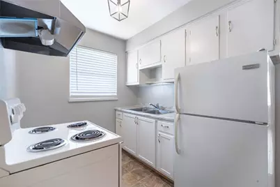 1588 Glenbeck Avenue #D, Kettering, OH 45409 - Photo 8