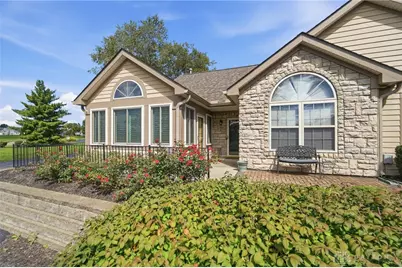 124 Villa Pointe Dr Drive, Springboro, OH 45066 - Photo 2