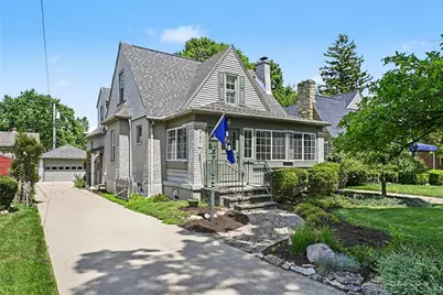 327 East Drive, Oakwood, OH 45419 - Photo 4