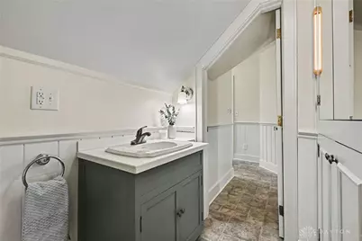 327 East Drive, Oakwood, OH 45419 - Photo 24