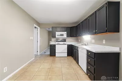 2600 Tangy Court, Harrison Twp, OH 45414 - Photo 12