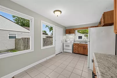 5254 Ferngrove Drive, Riverside, OH 45432 - Photo 14