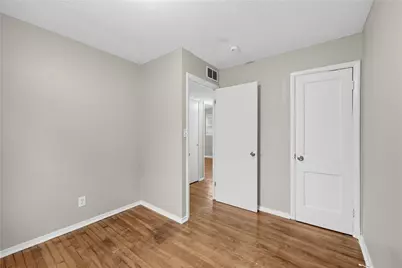 5254 Ferngrove Drive, Riverside, OH 45432 - Photo 8