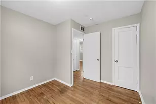 5254 Ferngrove Dr, Riverside, OH 45432 - Photo 8
