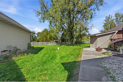 1576 Meadowlands Drive, Fairborn, OH 45324 - Photo 66