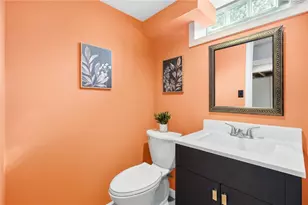 4724 Amesborough Rd, Dayton, OH 45420 - Photo 6
