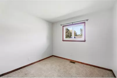 4724 Amesborough Road, Dayton, OH 45420 - Photo 32