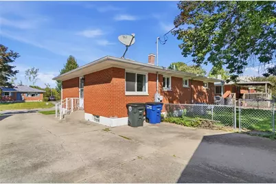 4724 Amesborough Road, Dayton, OH 45420 - Photo 48
