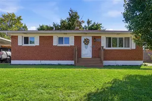4724 Amesborough Rd, Dayton, OH 45420 - Photo 10