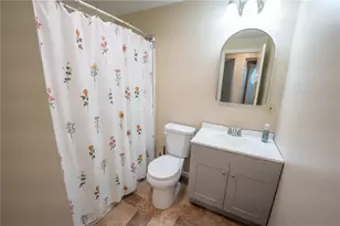 265 Waterford Dr, Centerville, OH 45458 - Photo 8