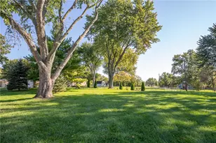 265 Waterford Dr, Centerville, OH 45458 - Photo 40