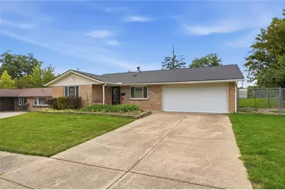 7389 Colegrove Drive, Huber Heights, OH 45424 - Photo 2