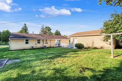6637 Taylorsville Road, Huber Heights, OH 45424 - Photo 32