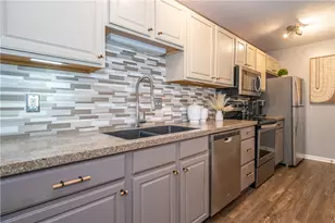2630 Netherland Dr, Beavercreek, OH 45431 - Photo 14