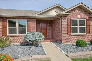 5984 Tyler Point Dr, Fairfield, OH 45011 - Photo 2