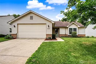 1562 Farrington Dr, Kettering, OH 45420 - Photo 1