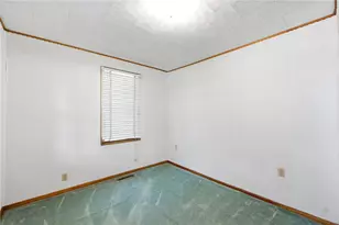 1824 Burrowes Blvd, Fairborn, OH 45324 - Photo 8