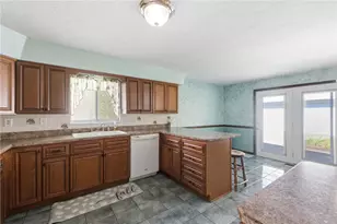 1824 Burrowes Blvd, Fairborn, OH 45324 - Photo 16