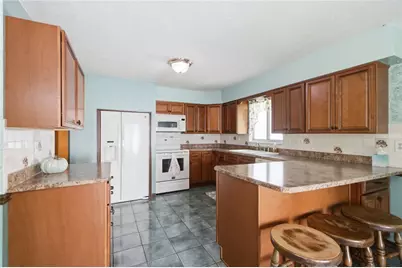 1824 Burrowes Boulevard, Fairborn, OH 45324 - Photo 20