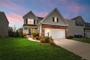 1015 Colonial Way, Huber Heights, OH 45424 - Photo 1