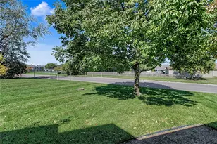 9267 Captiva Bay Dr, Miamisburg, OH 45342 - Photo 38