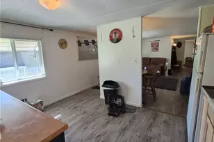 51 Estate Dr, Brookville, OH 45309 - Photo 12