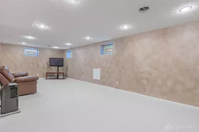 10640 Summer Park Way, Dayton, OH 45458 - Photo 38