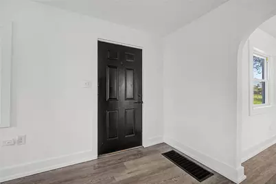 3810 Germantown Pike, Dayton, OH 45417 - Photo 2