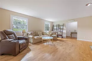 5598 Folkestone Dr, Washington Twp, OH 45459 - Photo 4