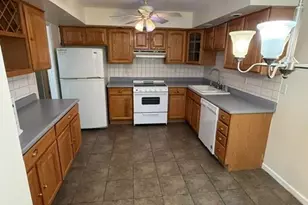 5401 Landau Dr, Kettering, OH 45429 - Photo 8