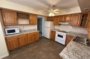 5401 Landau Dr, Kettering, OH 45429 - Photo 6