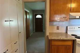 8352 Crestway Rd, Clayton, OH 45315 - Photo 12