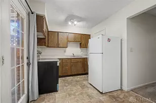 1034 Frederick Dr, Xenia, OH 45385 - Photo 12