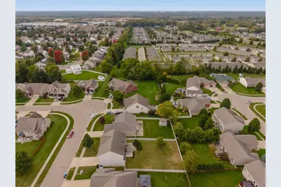 5061 Dayflower Drive, Tipp City, OH 45371 - Photo 68