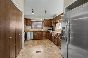1221 Chevington Ct, Centerville, OH 45459 - Photo 18