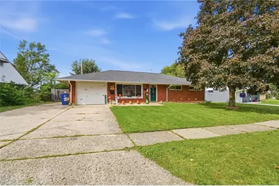 5641 Shady Oak Street, Huber Heights, OH 45424 - Photo 4