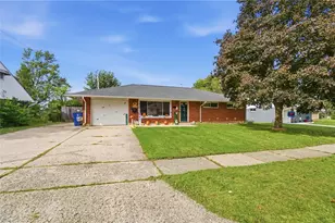 5641 Shady Oak St, Huber Heights, OH 45424 - Photo 4