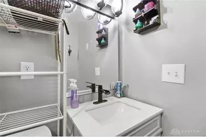 5641 Shady Oak Street, Huber Heights, OH 45424 - Photo 24