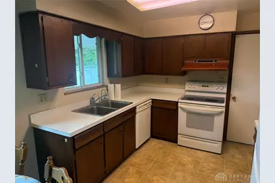 1571 Clayton Road, Brookville, OH 45309 - Photo 18