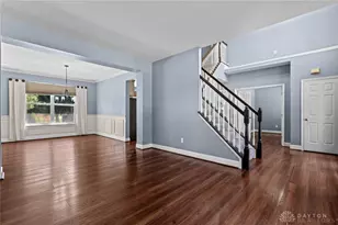 90 Triple Crown Cir, Springboro, OH 45066 - Photo 6