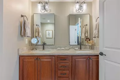 700 Mackenzie Court, Centerville, OH 45458 - Photo 20