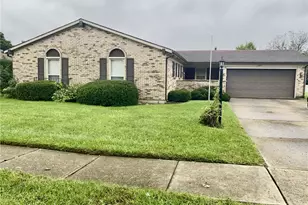 1220 Nassau Dr, Miamisburg, OH 45342 - Photo 1