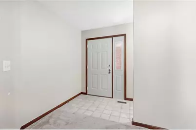 757 Hidden Circle, Washington Twp, OH 45458 - Photo 8